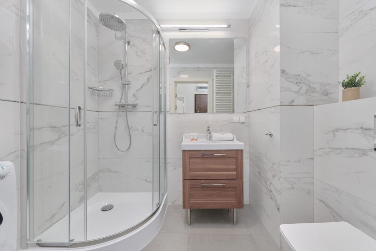 Pilsudskiego Stylish Apartment By Noclegi Renters Wrocław Eksteriør billede